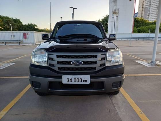 FORD RANGER 2.3 XLS 16V 4X2 CD GASOLINA 4P MANUAL